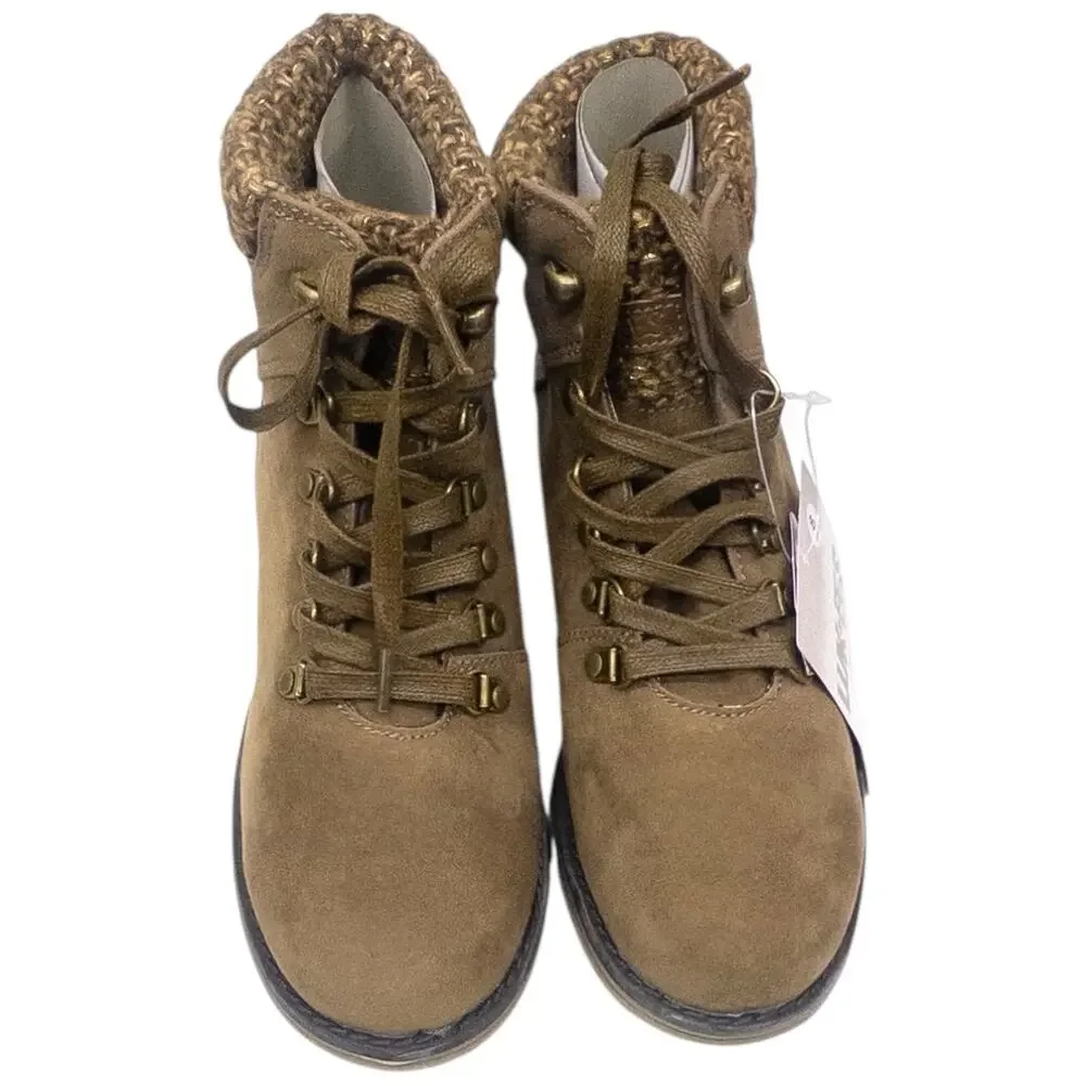 Muk Luks Hiker Denali Boots Women's size 8 Knit Collar Ankle Boots